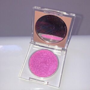 KKW | FLASHING LIGHTS EYESHADOW